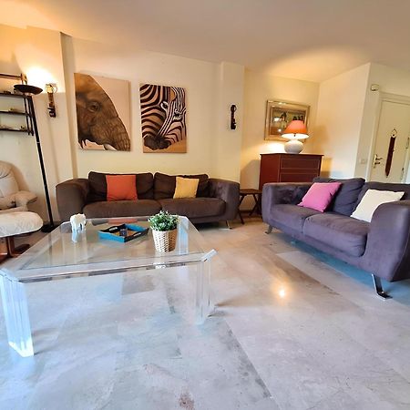 Gorgeous 2Br Apt. W/ Mountain View Puerto Banus Marbella Eksteriør billede