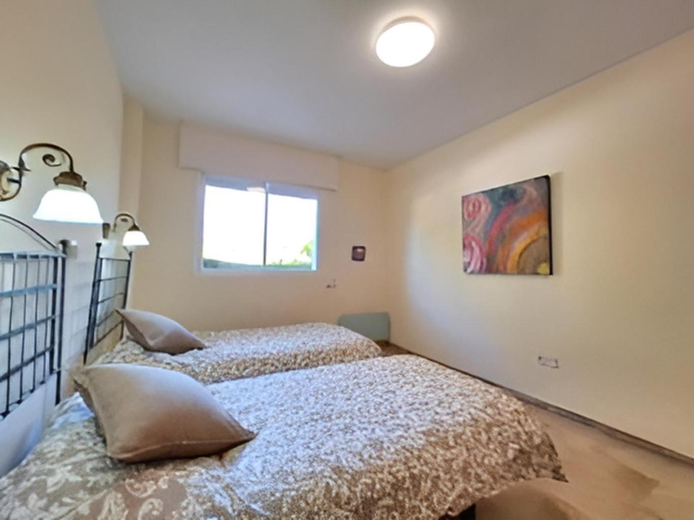 Gorgeous 2Br Apt. W/ Mountain View Puerto Banus Marbella Eksteriør billede