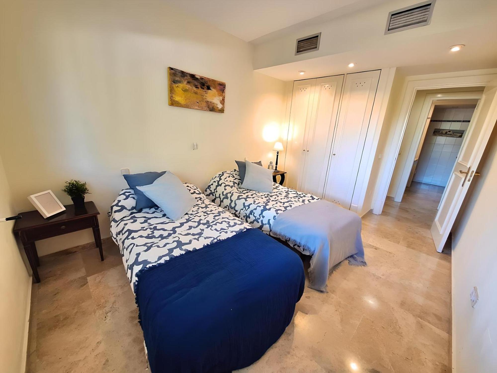 Gorgeous 2Br Apt. W/ Mountain View Puerto Banus Marbella Eksteriør billede