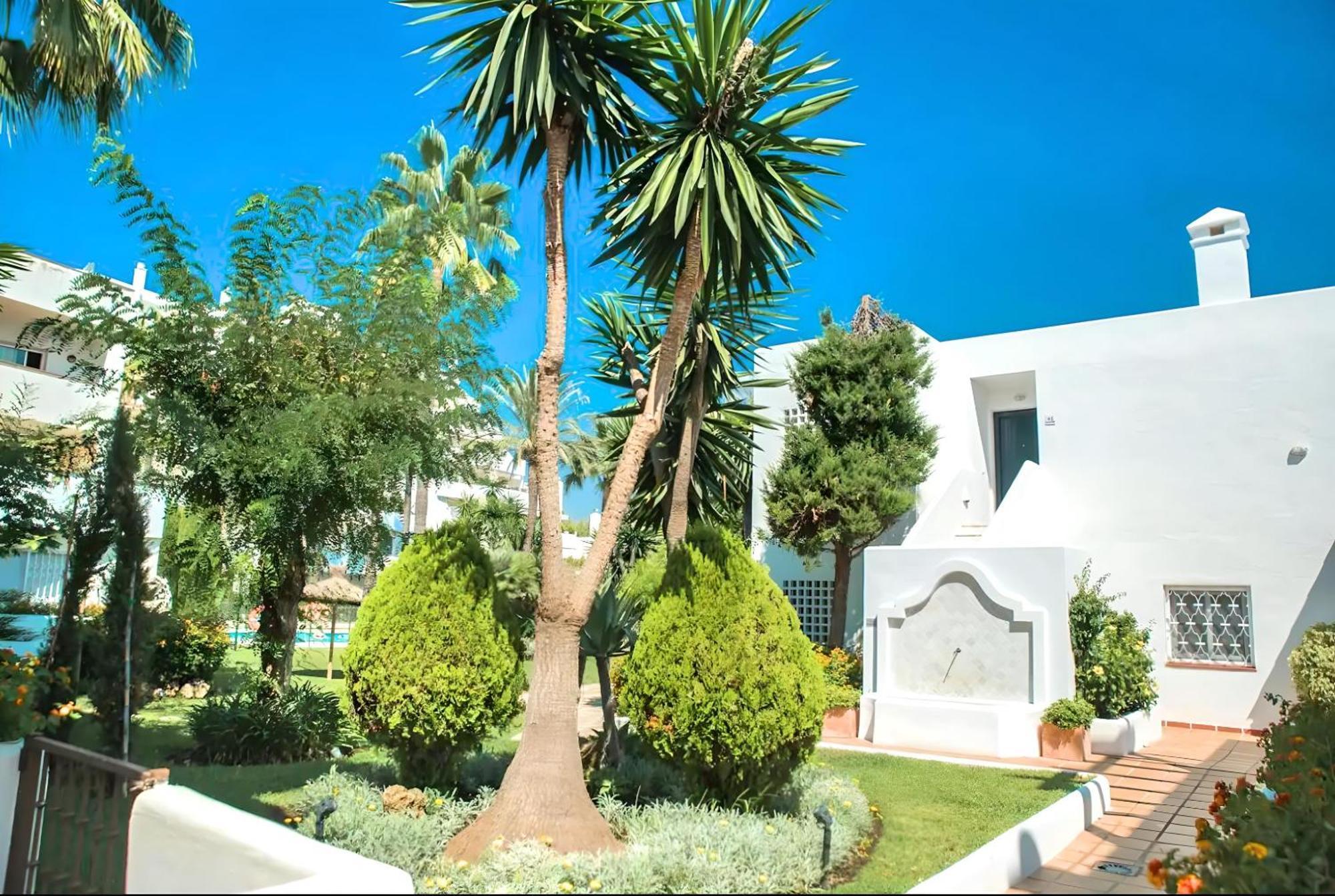 Gorgeous 2Br Apt. W/ Mountain View Puerto Banus Marbella Eksteriør billede