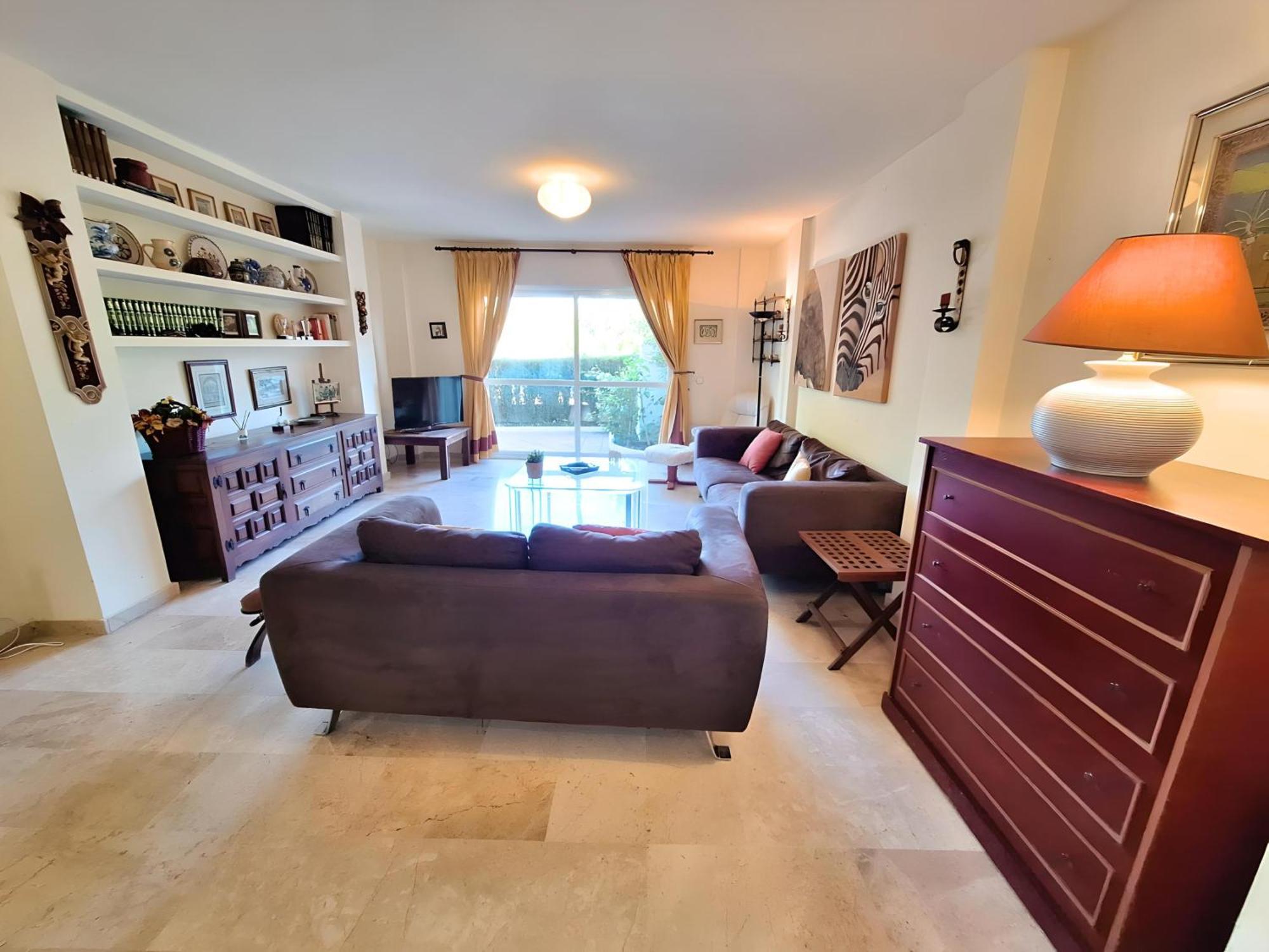 Gorgeous 2Br Apt. W/ Mountain View Puerto Banus Marbella Værelse billede